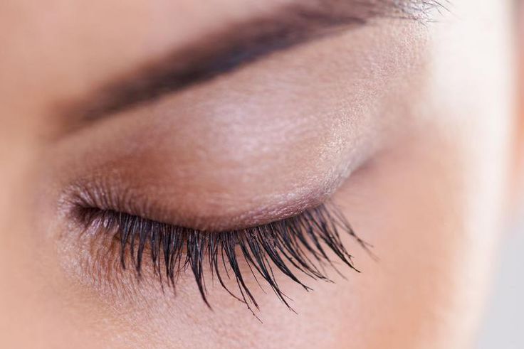 Dr. Pimple Popper Pops Pilar Cyst On An Eyelid