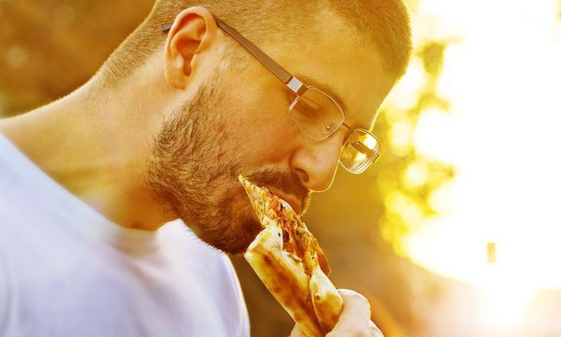 Why Cheat Days Won't Boost Your Metabolism