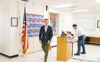 One Candidate In, One Candidate Out: This Week in the 2020 Race