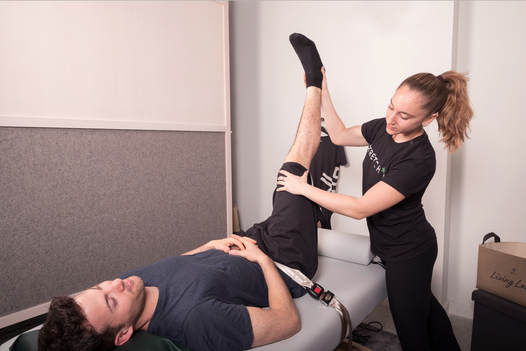 A client getting Stretch*d.