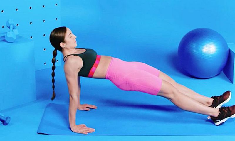 How To Do A Reverse Plank The Right Way