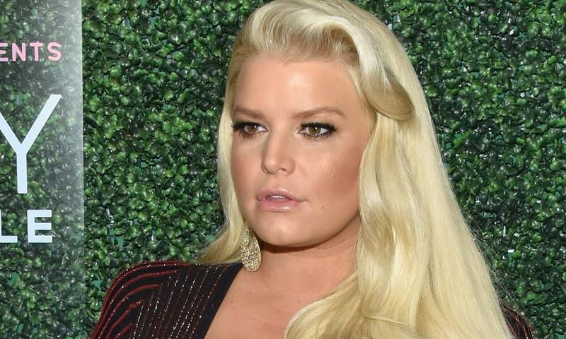 Jessica Simpson Shares Ankle Selfie On Instagram