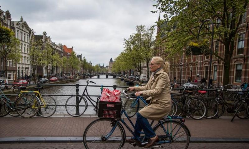 Cycling is a way of life in the Netherlands, but the use of mobile phones has been a growing hazard