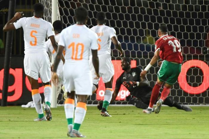 Youssef En-Nesyri (R) scored his first goal for Morocco since November