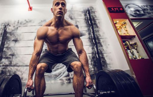Struggling With Deadlift Form? Try The Hex Bar.