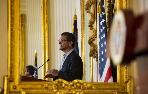 Puerto Rico Supreme Court Ousts New Governor and Another Is Sworn In