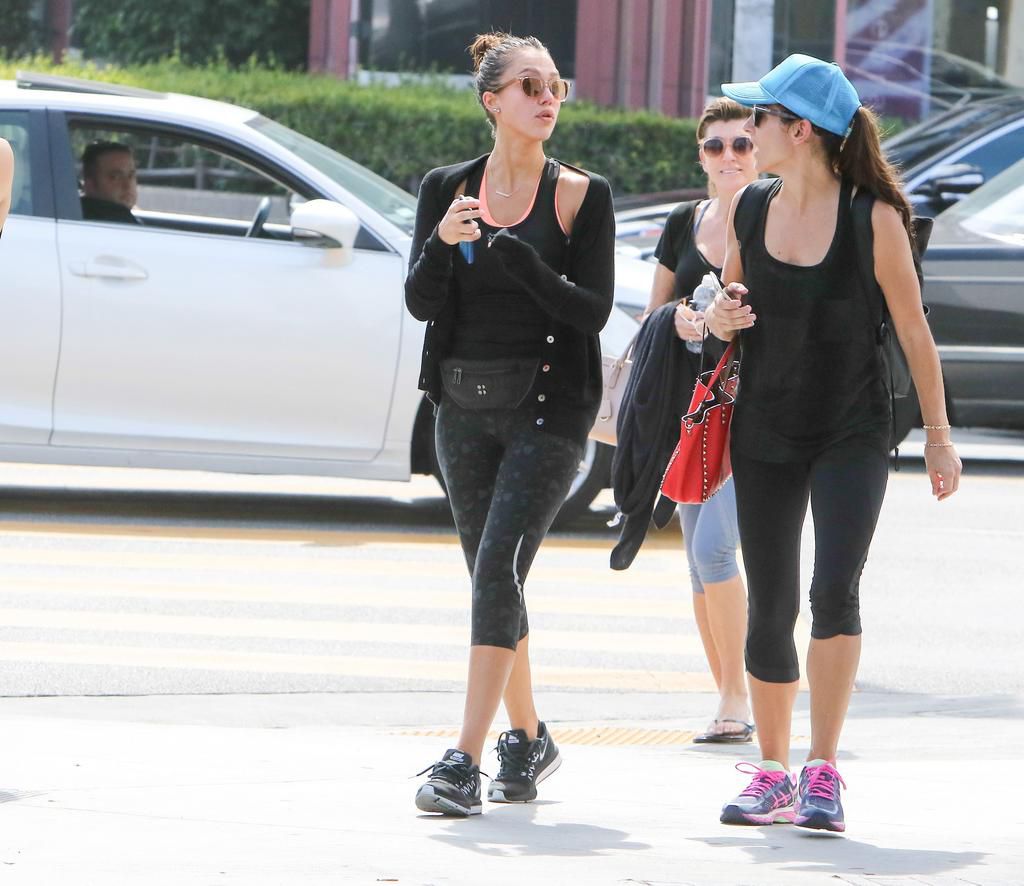 40 Jessica Alba-Approved Health Habits You Should Totally Steal