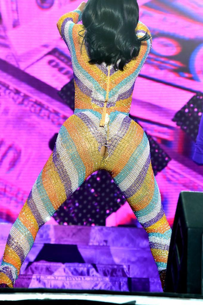 Cardi B wardrobe malfunction 2019 Bonnaroo Arts And Music Festival - Which Stage - Day 4