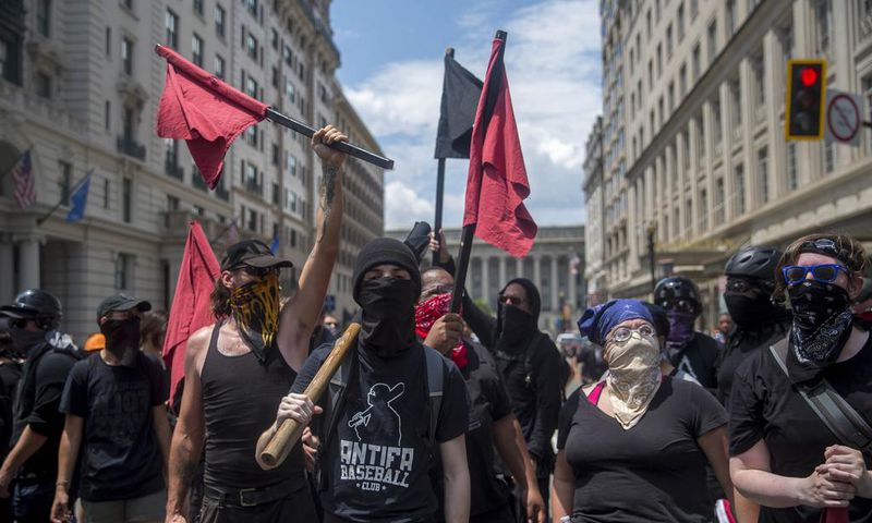 Far-Right Groups Face Off With Counterprotesters in Washington