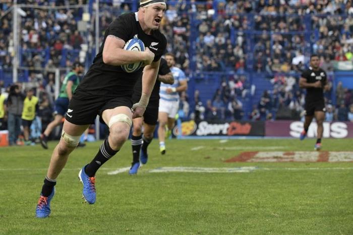 "I think it's going to be a fiery one," says All Black lock Brodie Retallick -- seen here scoring New Zealand's second try against Argentina on Saturday -- of this weekend's clash with South Africa