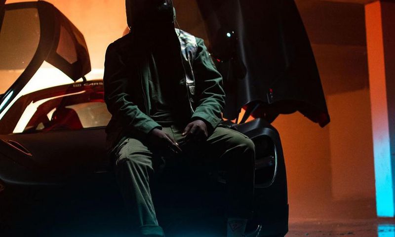 Sarkodie in Bleeding music video