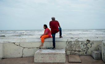 With more storms and sea rise, which U.S. cities should be saved first?