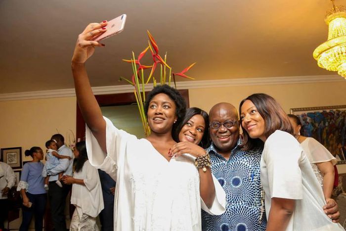 Nana Addo and famIily