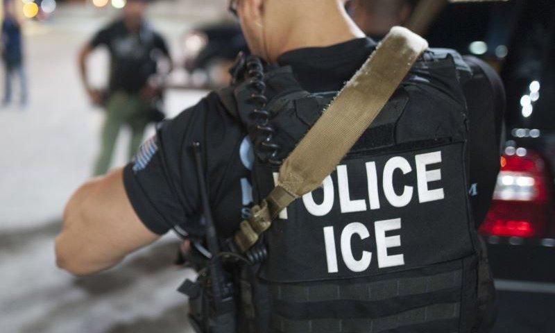 ice officers deportation immigration arrest