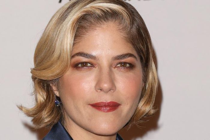 Selma Blair Shares Photo Of Newly-Shaved Head