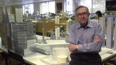 Cesar Pelli, Architect Who Elevated Glass and Dazzled With His Towers, Dies at 92