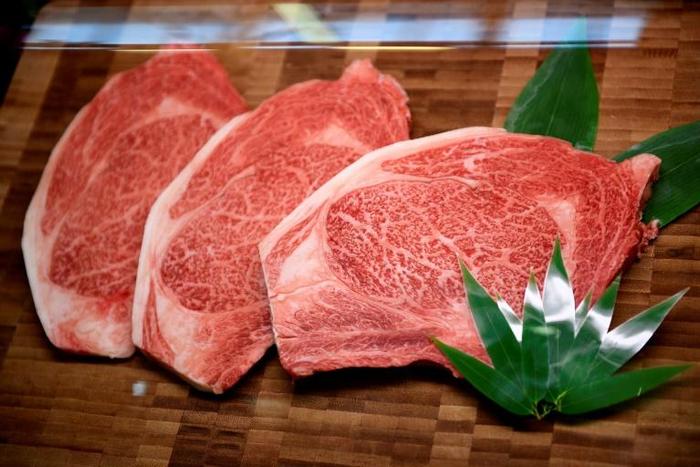 The beef accord comes nearly a year after US President Donald Trump and European Commission head Jean-Claude Juncker pledged to hold off from further tit-for-tat tariffs and to a limited trade deal