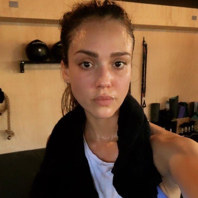40 Jessica Alba-Approved Health Habits You Should Totally Steal