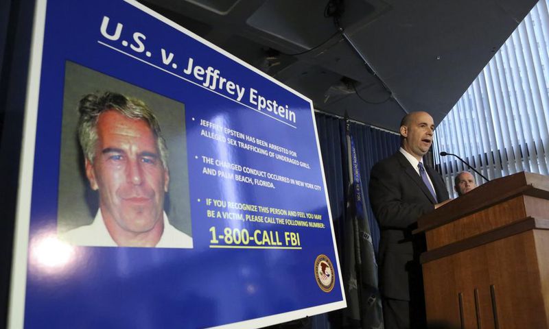 Cache of Lewd Photos Raises Questions About Financier's Plea Deal