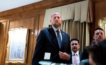 Trump Campaign to Purge Pollsters After Leak of Dismal Results
