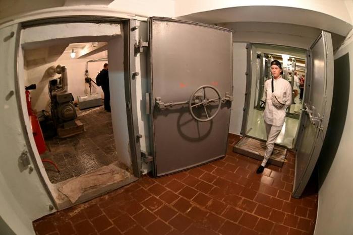 Visiting the underground shelter of the Chernobyl nuclear power plant, during a tour in the Chernobyl exclusion zone, where the first meetings of the official commission that handled the consequences of the disaster took place in April 1986.