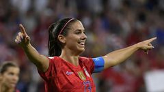 Alex Morgan scored the winning goal as the USA overcame the absence of Megan Rapinoe to beat England 2-1 in their women's World Cup semi-final
