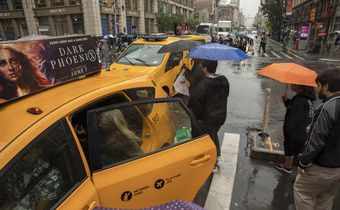 New York Needs a New Taxi Chief. A Battle Is Getting in the Way.