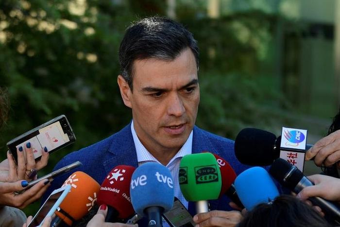 Spanish Prime Minister Pedro Sanchez is struggling to win support from other parties to form a new government and avoid fresh elections.