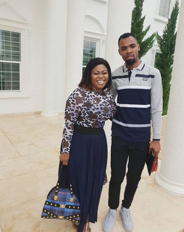Rev Obofour|Fashion Style