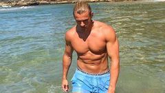 This Trainer Overhauled His Diet and Got Shredded