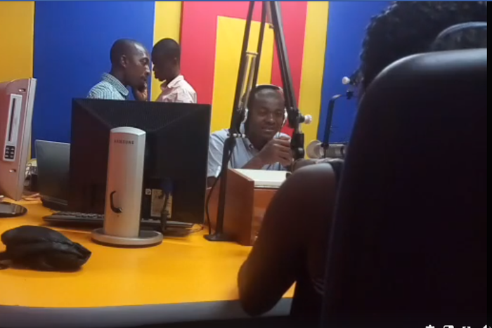 24-year-old Ghanaian Lady who's been sleeping with her father since age 20 defends the act with bible quotes (video)