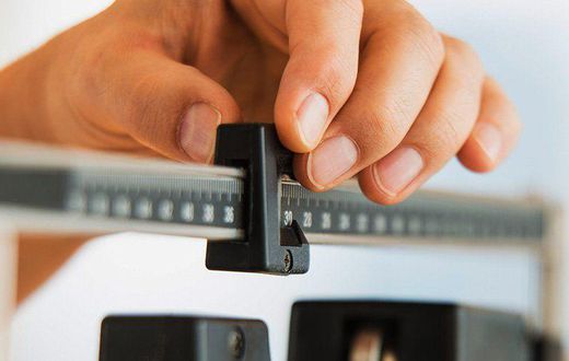 Weighing Yourself Every Day Can Help You Slim Down