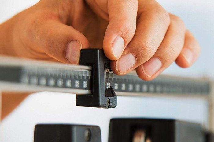 Weighing Yourself Every Day Can Help You Slim Down