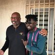 Steve Harvey hangs out with Ghanaian designer, Kwaku Bediako