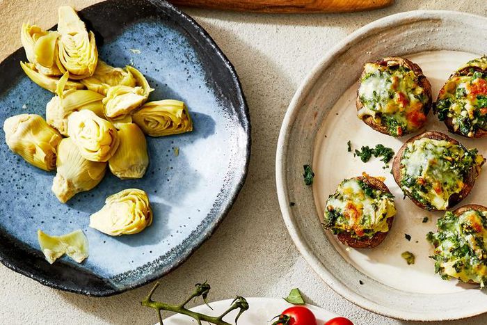 These Spinach + Artichoke Mushroom Bites Are 100