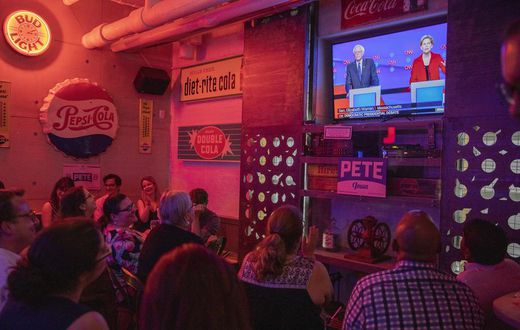 CNN's Democratic Debates Give Conflict a Reality-TV Boost