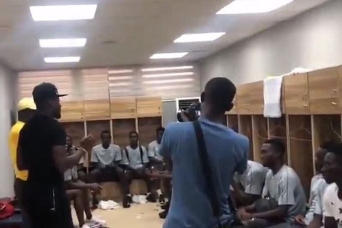 Asamoah Gyan delivers motivational speech to Ghana U20 players