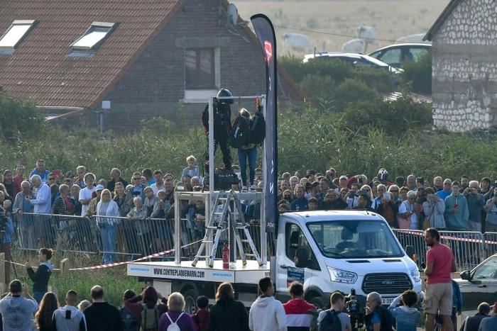 Zapata took off from the northern French coast amid a crowd of onlookers