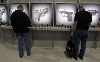 How Online Gun Sales Can Exploit a Major Loophole in Background Checks