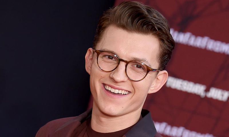 Tom Holland on the Possibility of a Gay Spider-Man