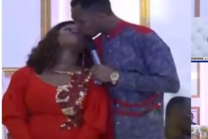 Rev Obofour reveals what he will do if his beautiful wife dares cheat on him (video)