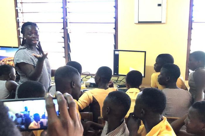 Good samaritan donates computers to Volta region’s community where women don’t give birth