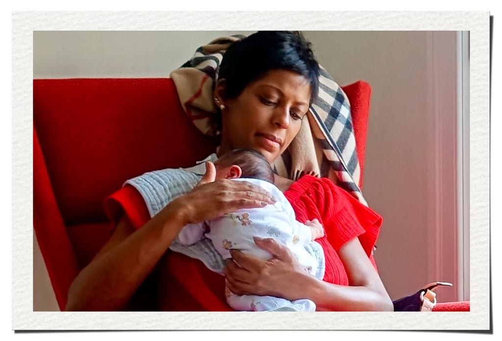 Tamron Hall Brushes Her Teeth In The Shower