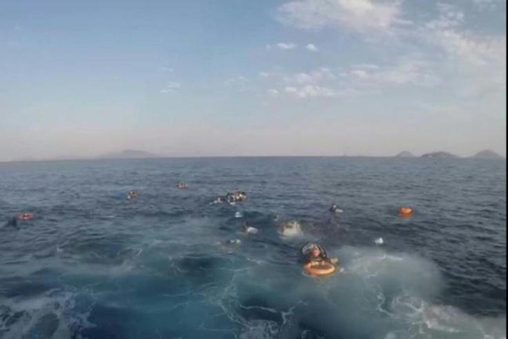 Eight dead after migrant boat sinks off Turkish coast: coastguard
