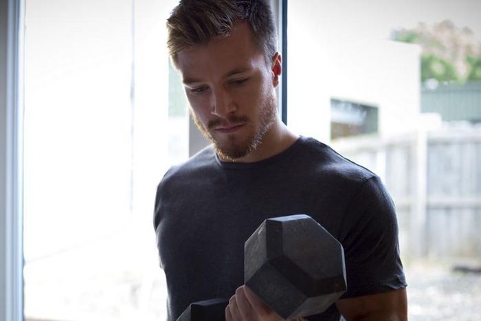 Build Muscle at Home With This Dumbbell Workout