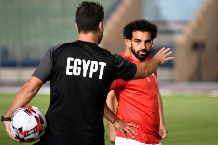 Mohamed Salah (R) will be the focal point of an Egyptian team aiming to bounce back from a poor World Cup