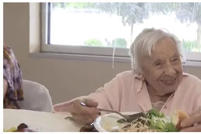 107-year-old woman credits her long life to staying away from marriage throughout her life