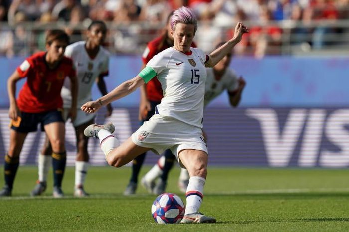 Rapinoe's two penalties set up a quarter-final meeting with hosts France