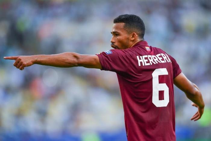 Manchester City have loaned midfielder Yangel Herrera to Granada for the season