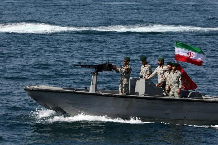 Iranian soldiers take part in "National Persian Gulf day" in the Strait of Hormuz on April 30, 2019
